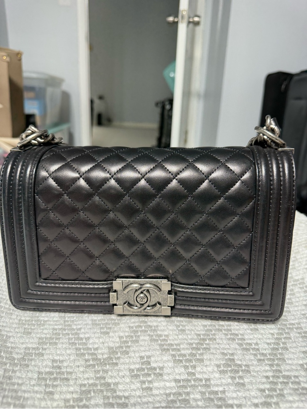 Chanel Quilted Leather Shoulder Bag in Black
